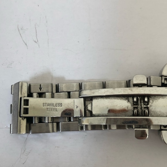 🔴❤️Authentic MICHELE Sterling Silver Watch 🔴❤️ - Picture 7 of 14